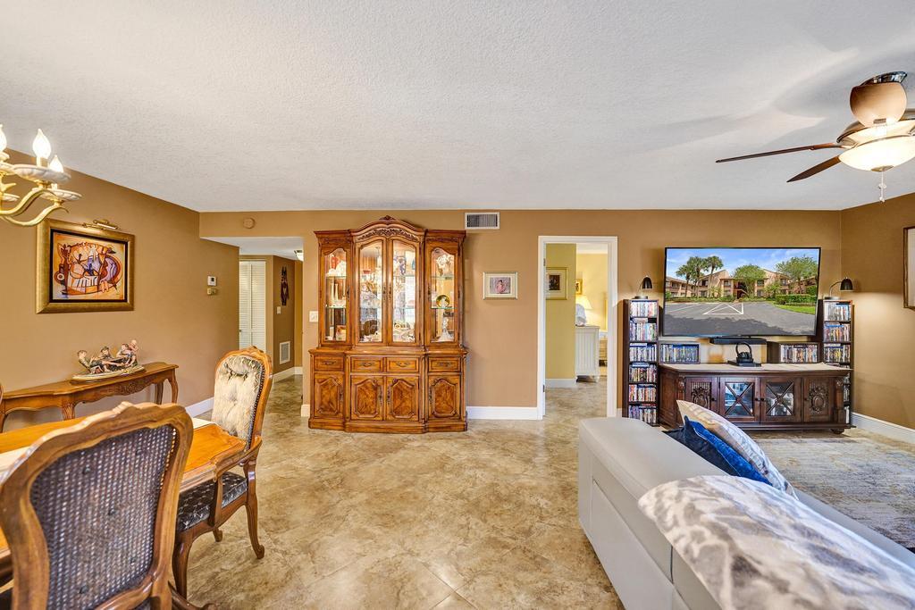 2210 SW 92ND #2702, Davie FL 33324