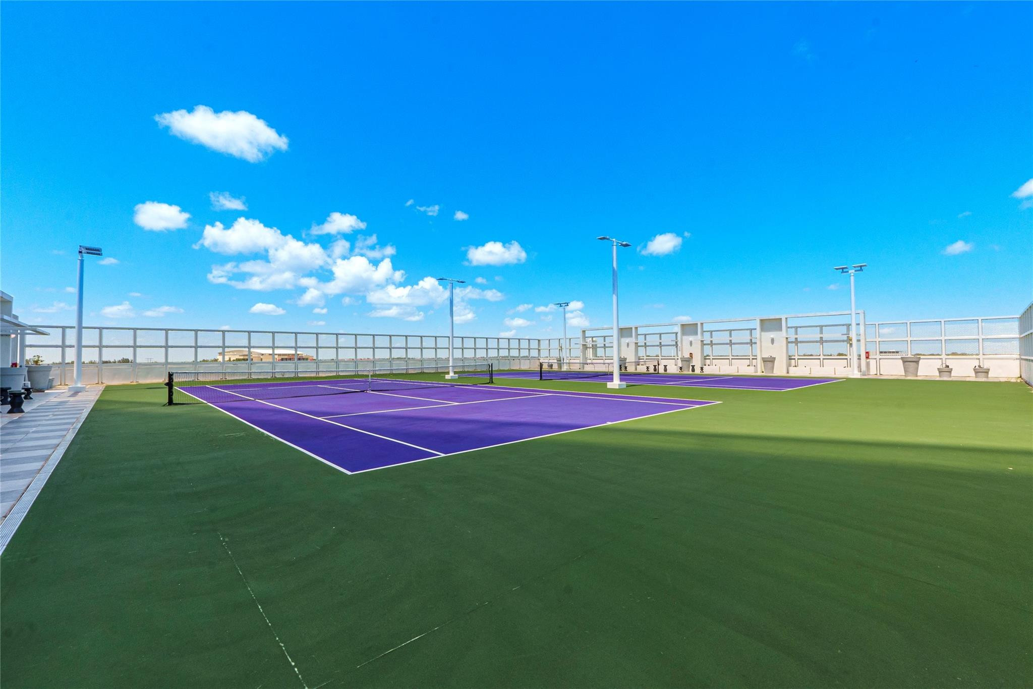 2000 METROPICA #216, Sunrise FL 33323