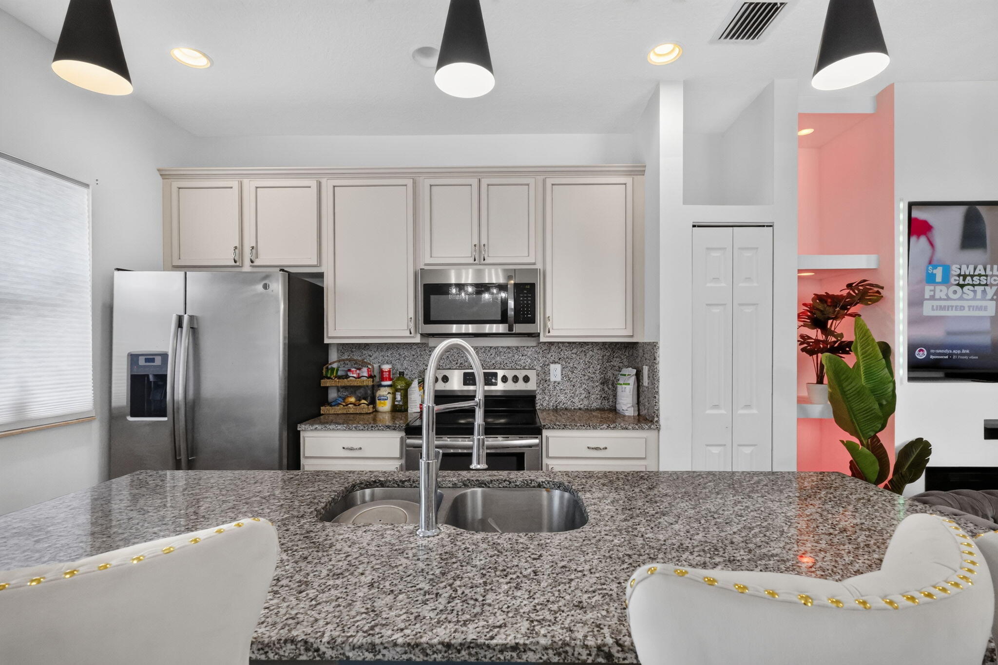 609 N F, Lake Worth FL 33460