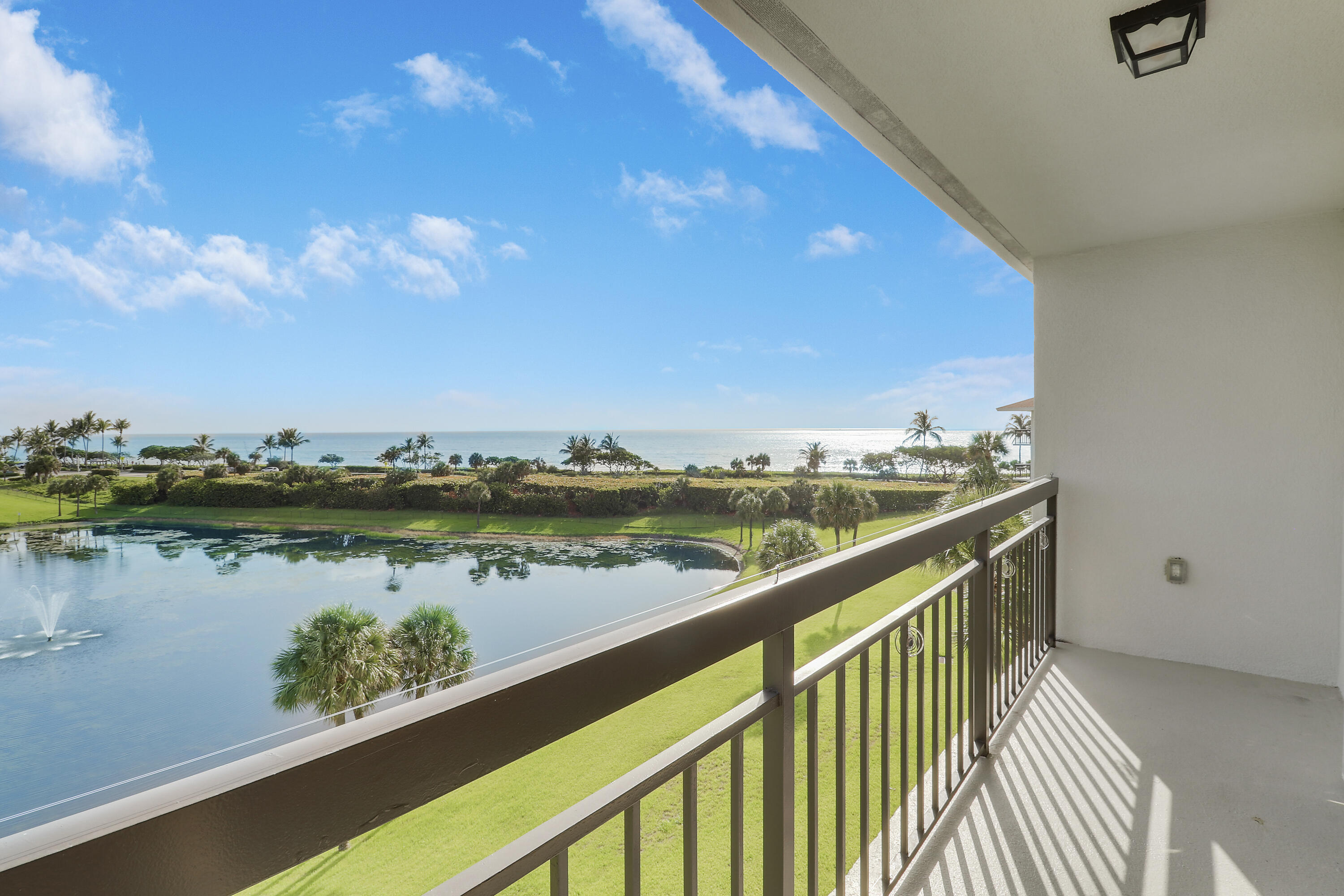 601 S SEAS #503, Jupiter FL 33477