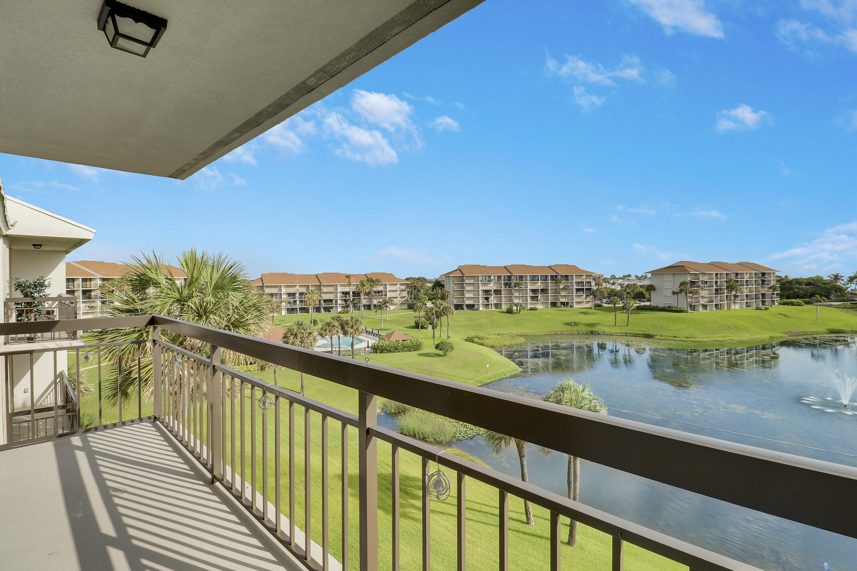 601 S SEAS #503, Jupiter FL 33477