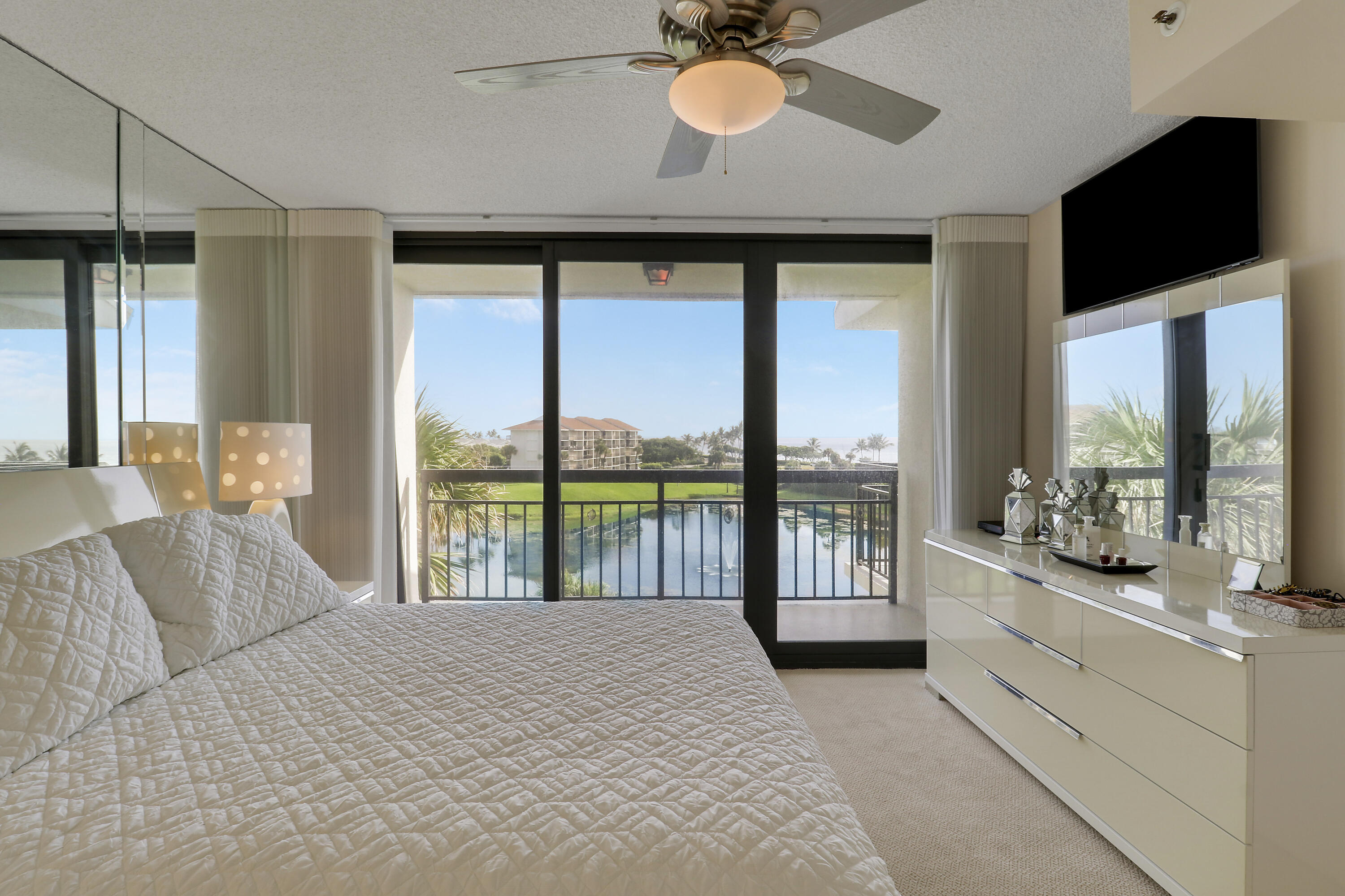 601 S SEAS #503, Jupiter FL 33477