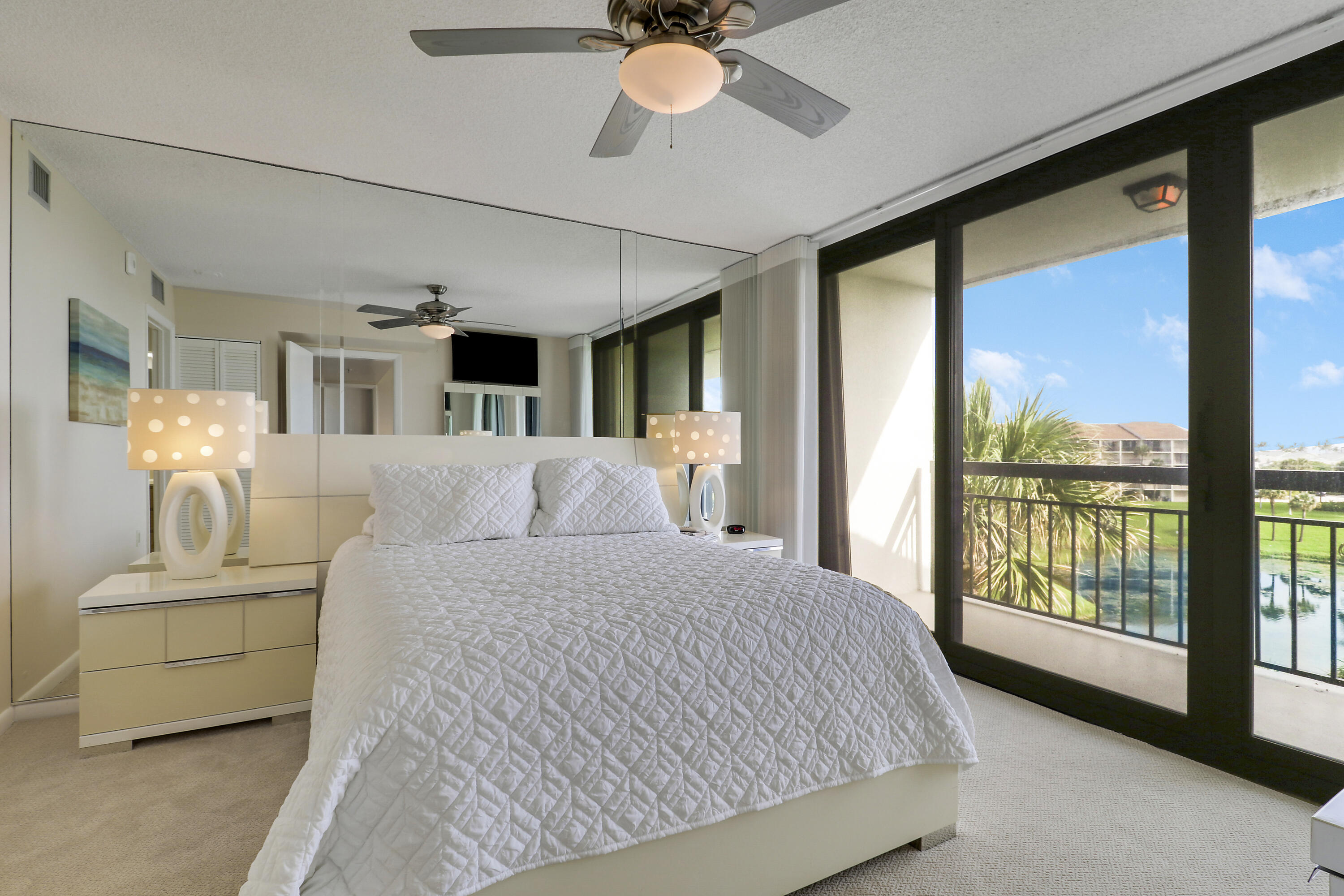 601 S SEAS #503, Jupiter FL 33477