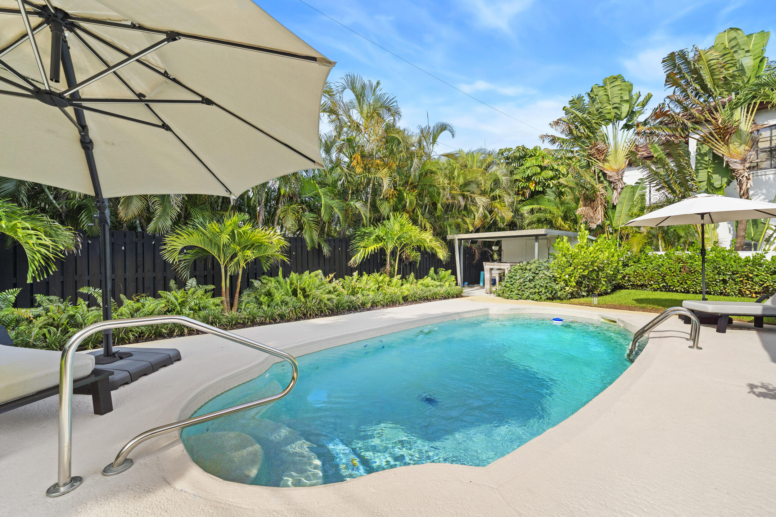 218 Alpine, West Palm Beach FL 33405