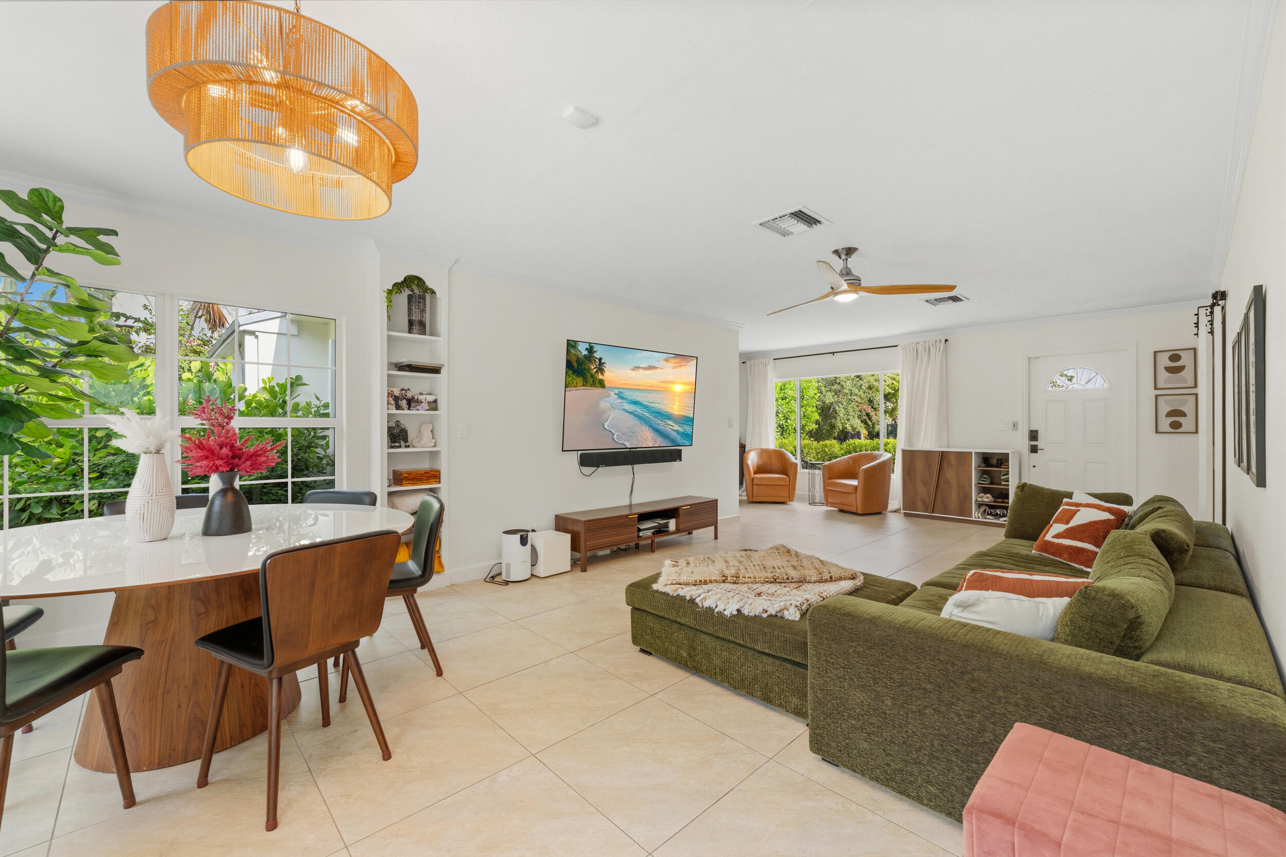 218 Alpine, West Palm Beach FL 33405