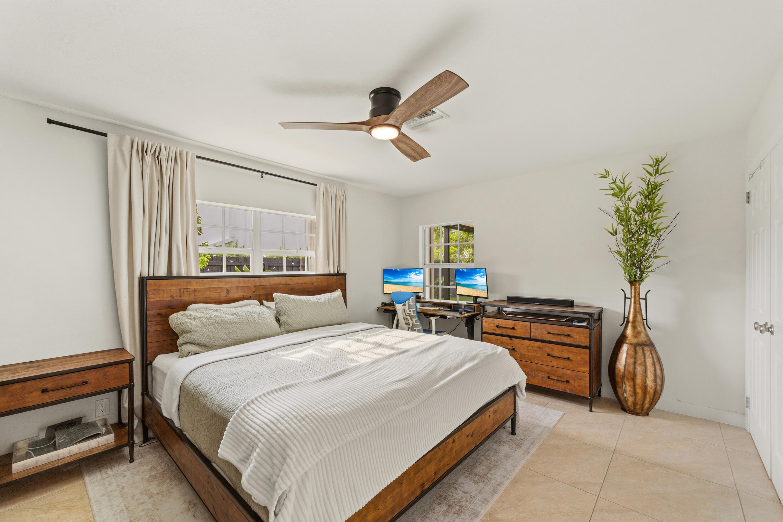 218 Alpine, West Palm Beach FL 33405