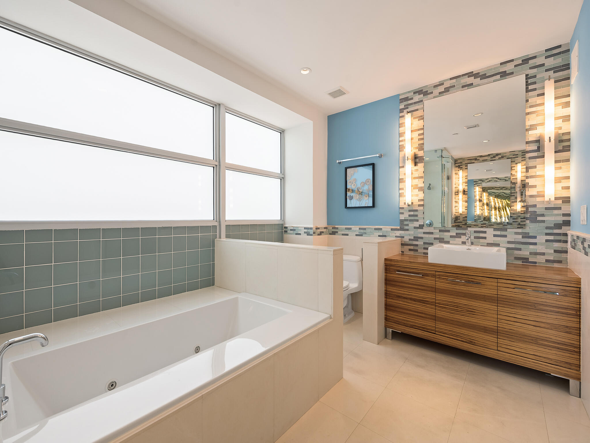 215 Hendricks, Fort Lauderdale FL 33301