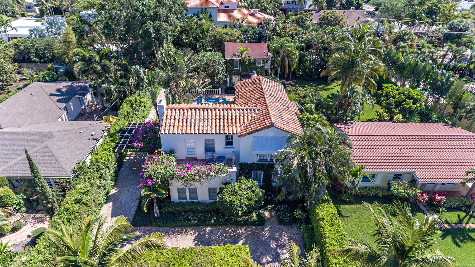 230 SUNSET, West Palm Beach FL 33401