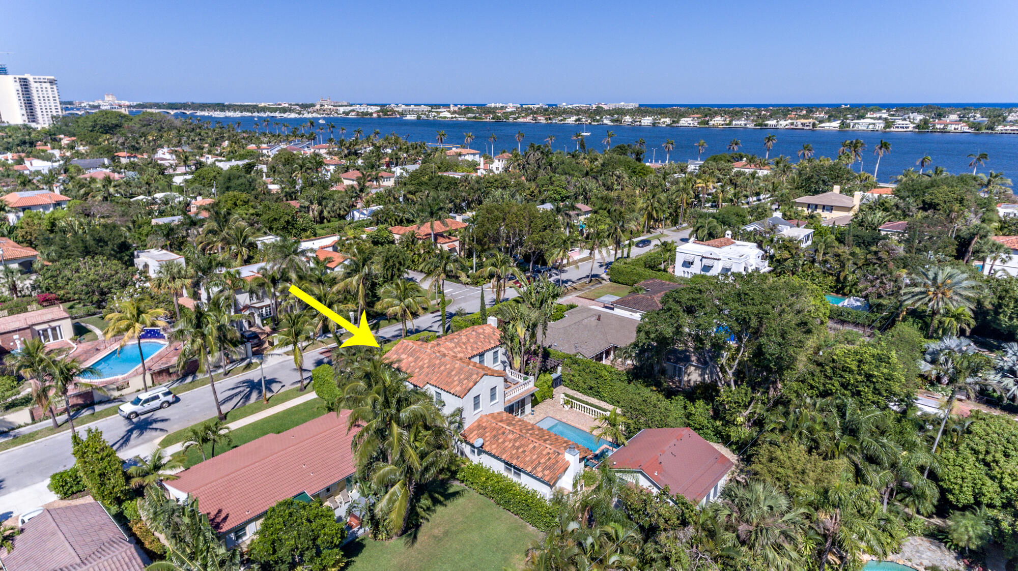 230 SUNSET, West Palm Beach FL 33401