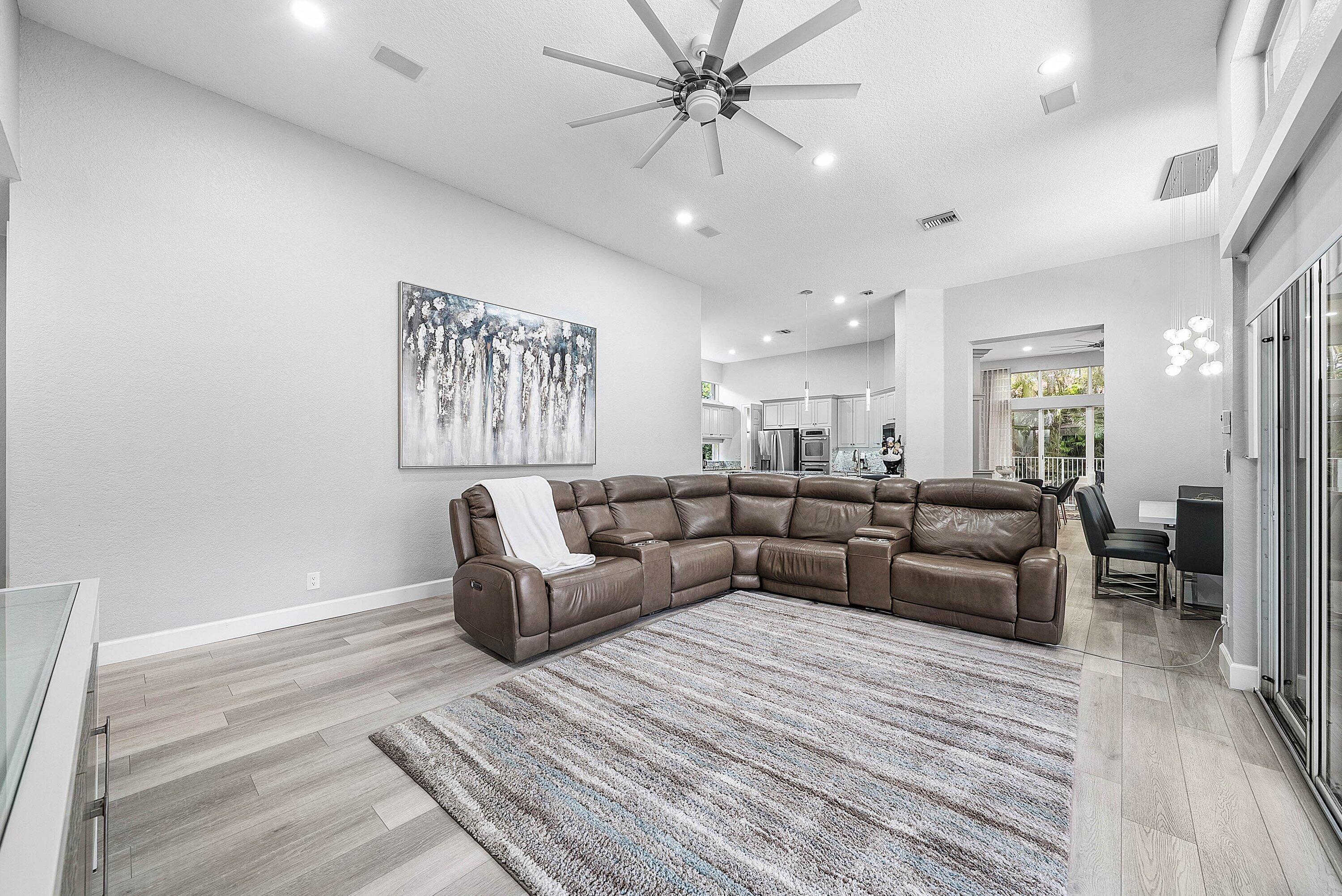 6152 NW 121ST, Coral Springs FL 33076