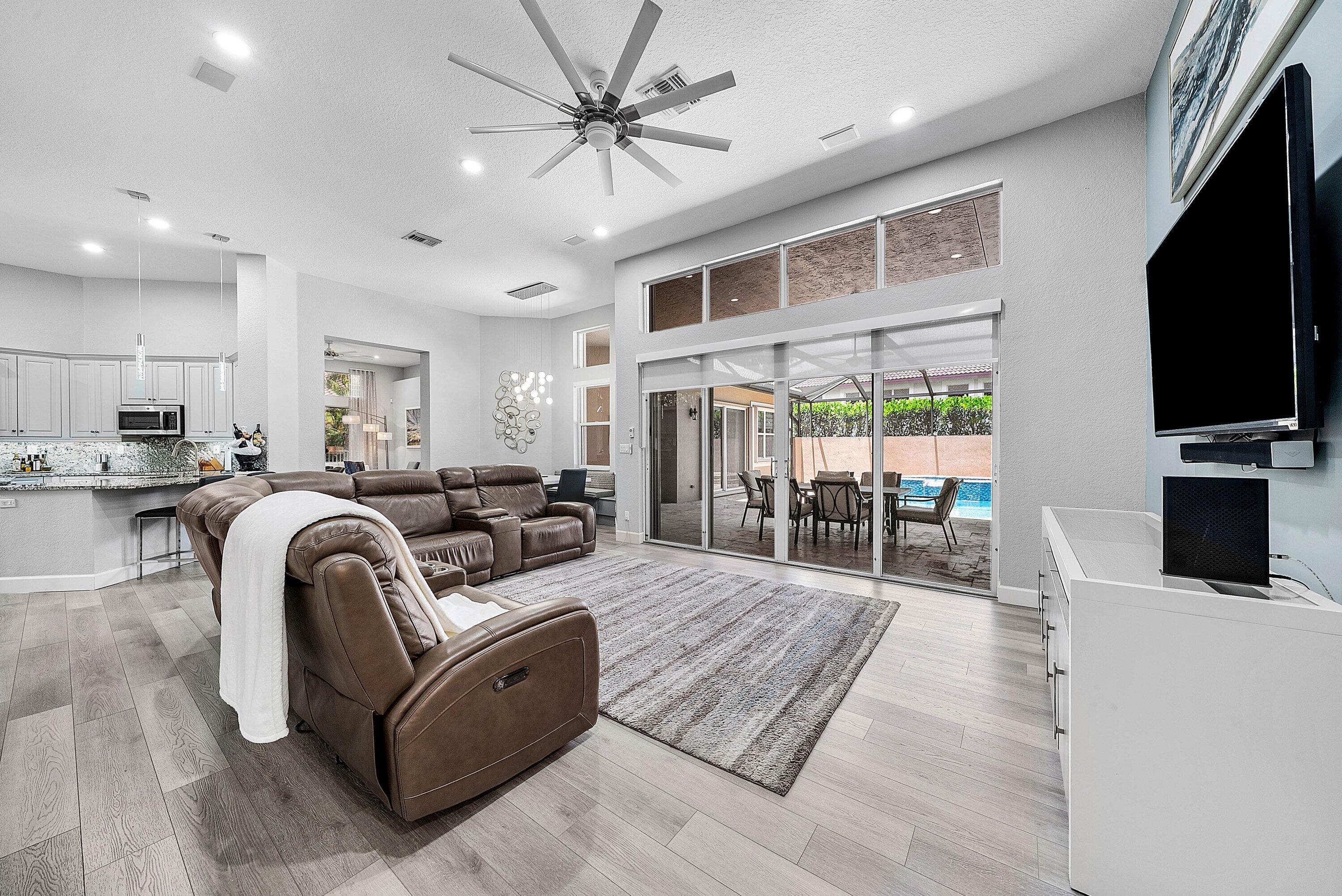 6152 NW 121ST, Coral Springs FL 33076