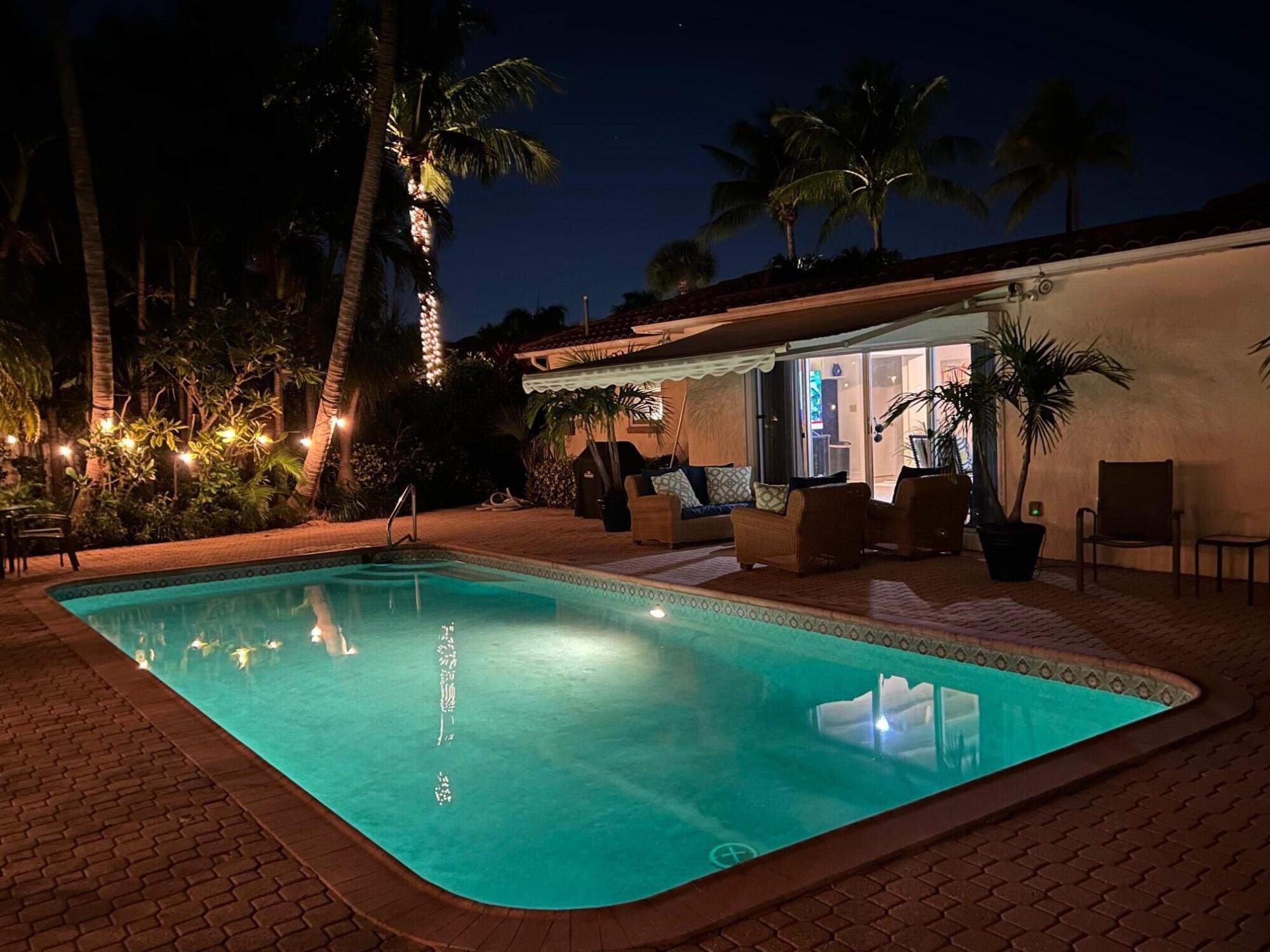 324 BLOSSOM, West Palm Beach FL 33404