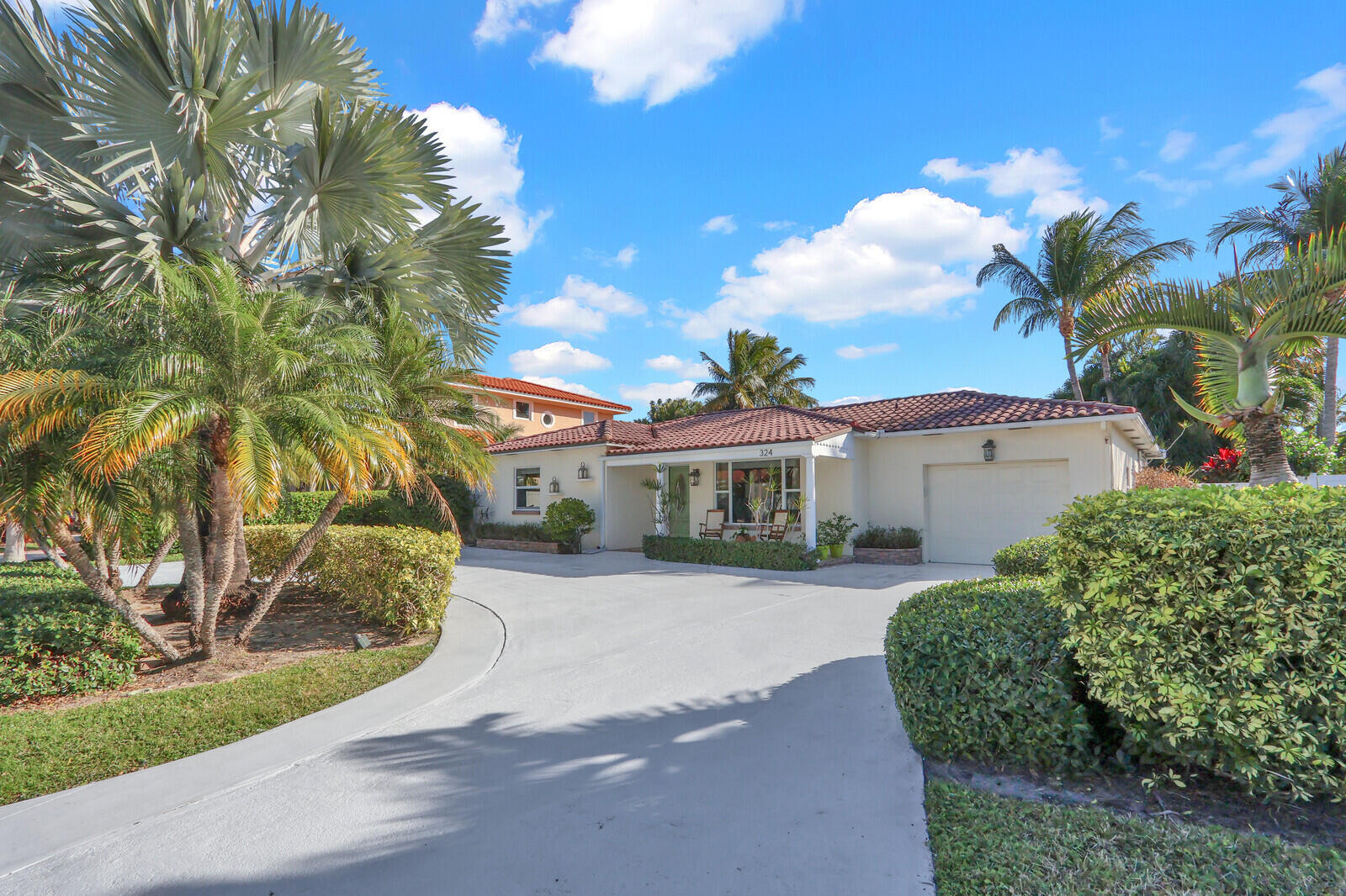 324 BLOSSOM, West Palm Beach FL 33404