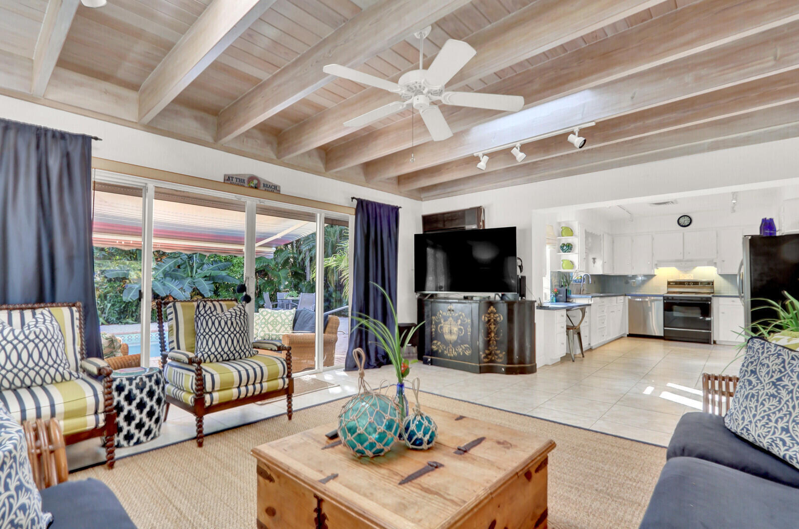 324 BLOSSOM, West Palm Beach FL 33404