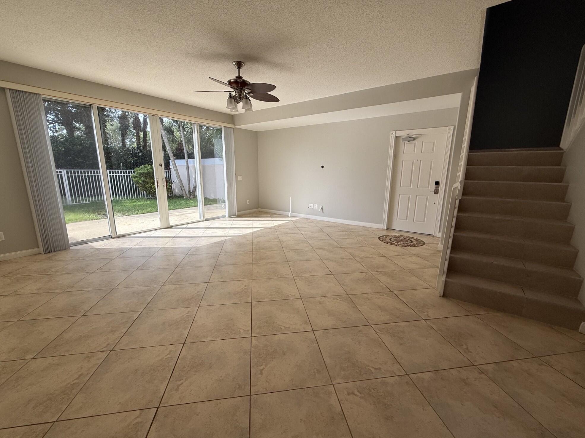 230 FORTUNA, Palm Beach Gardens FL 33410