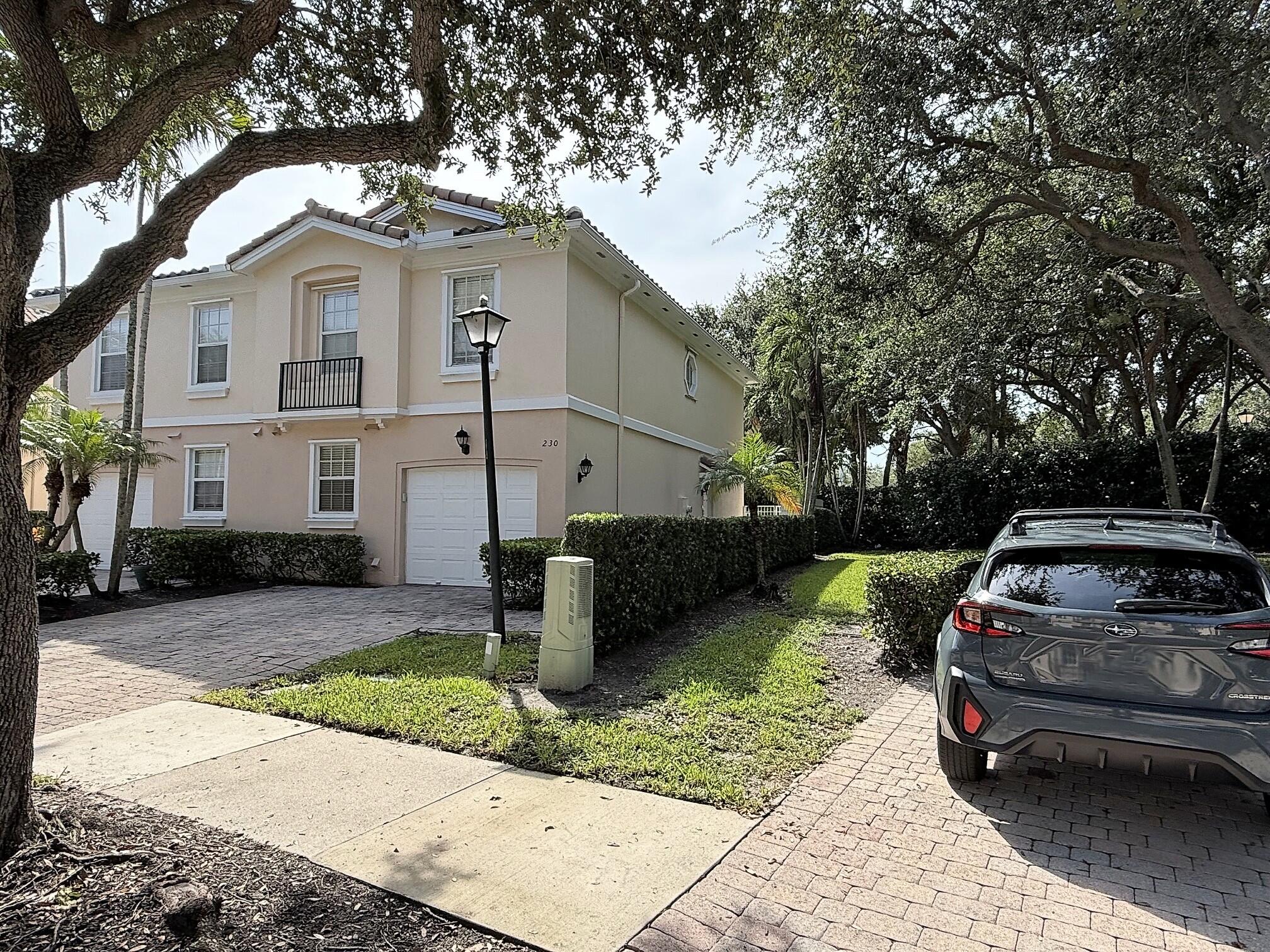 230 FORTUNA, Palm Beach Gardens FL 33410