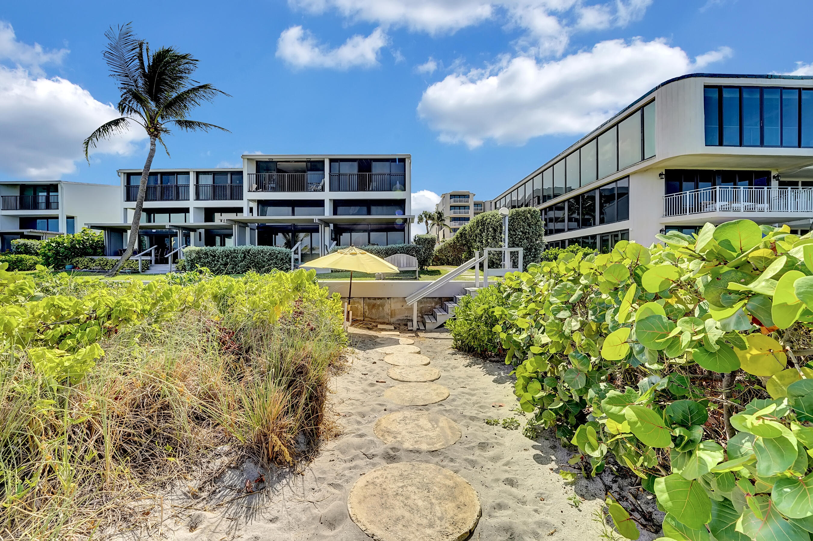 2175 S Ocean #304, Delray Beach FL 33483