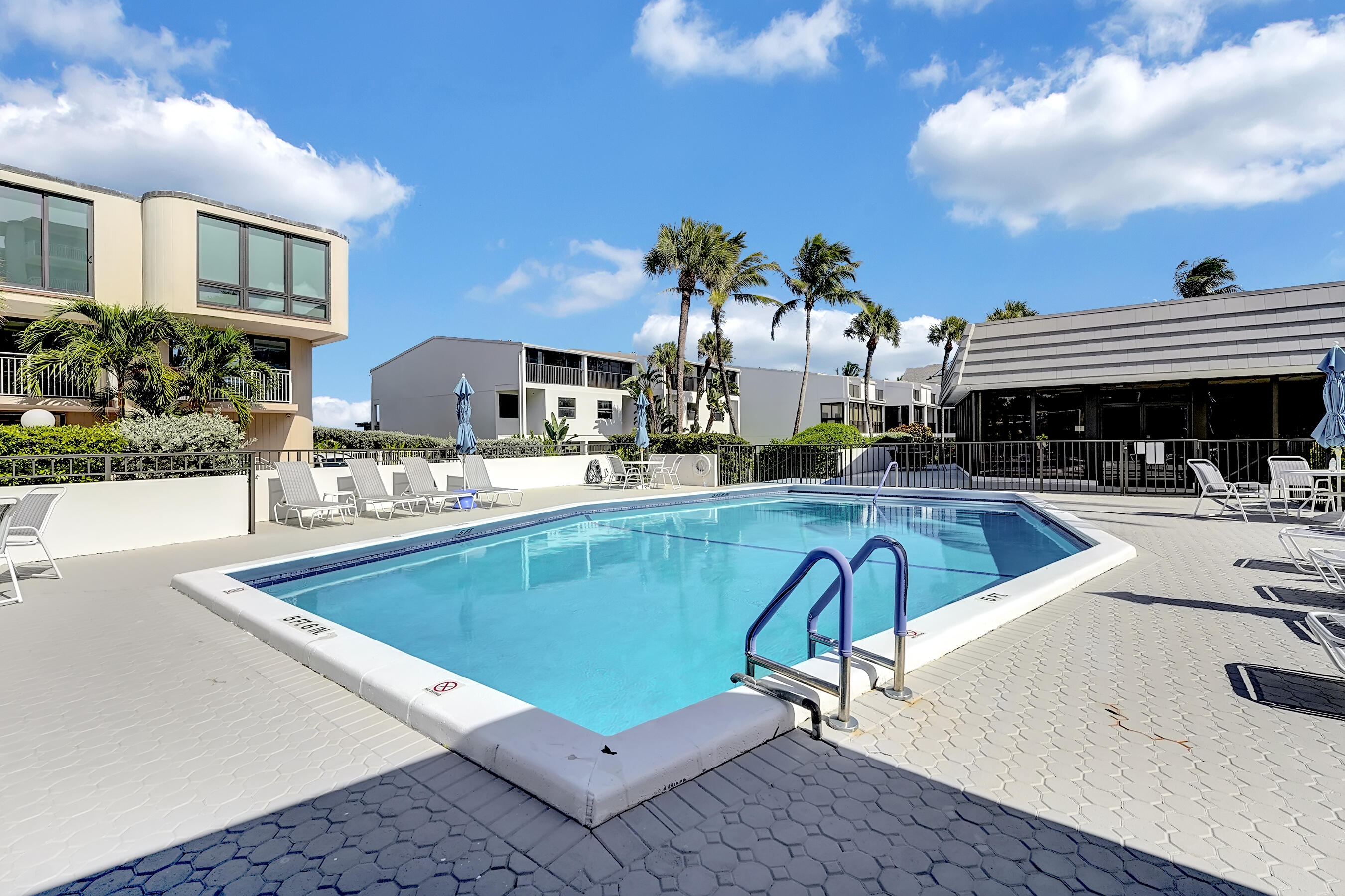 2175 S Ocean #304, Delray Beach FL 33483