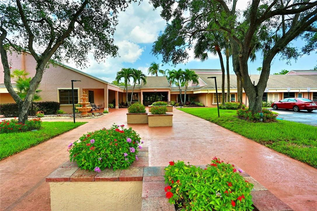 3559 COCOPLUM, Coconut Creek FL 33063