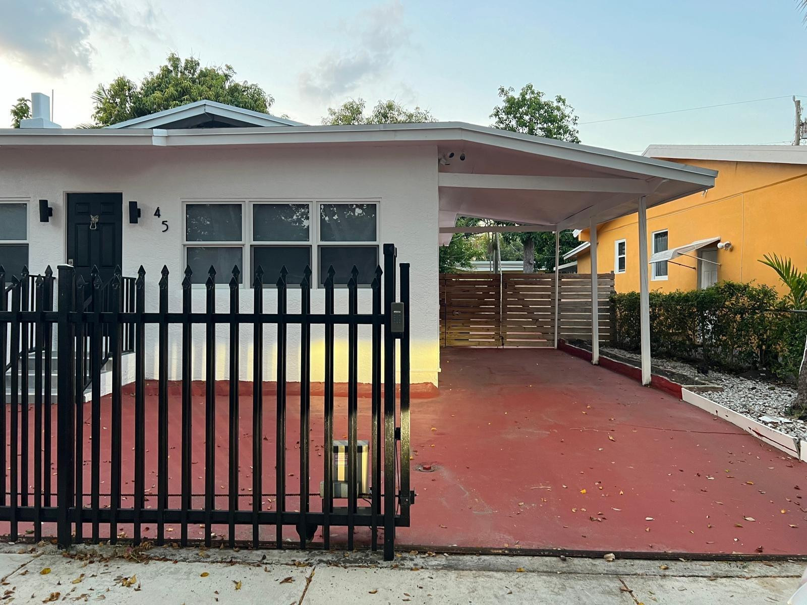 45 NE 50th, Miami FL 33137