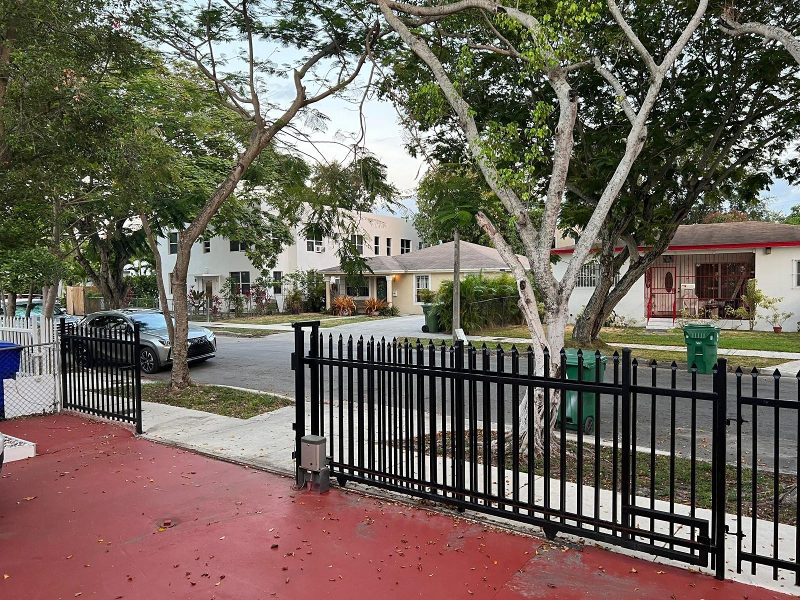 45 NE 50th, Miami FL 33137