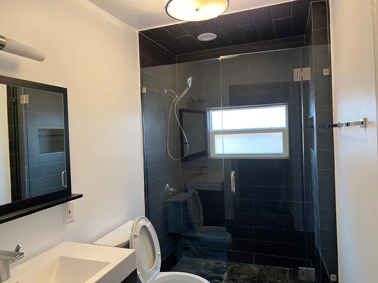 45 NE 50th, Miami FL 33137