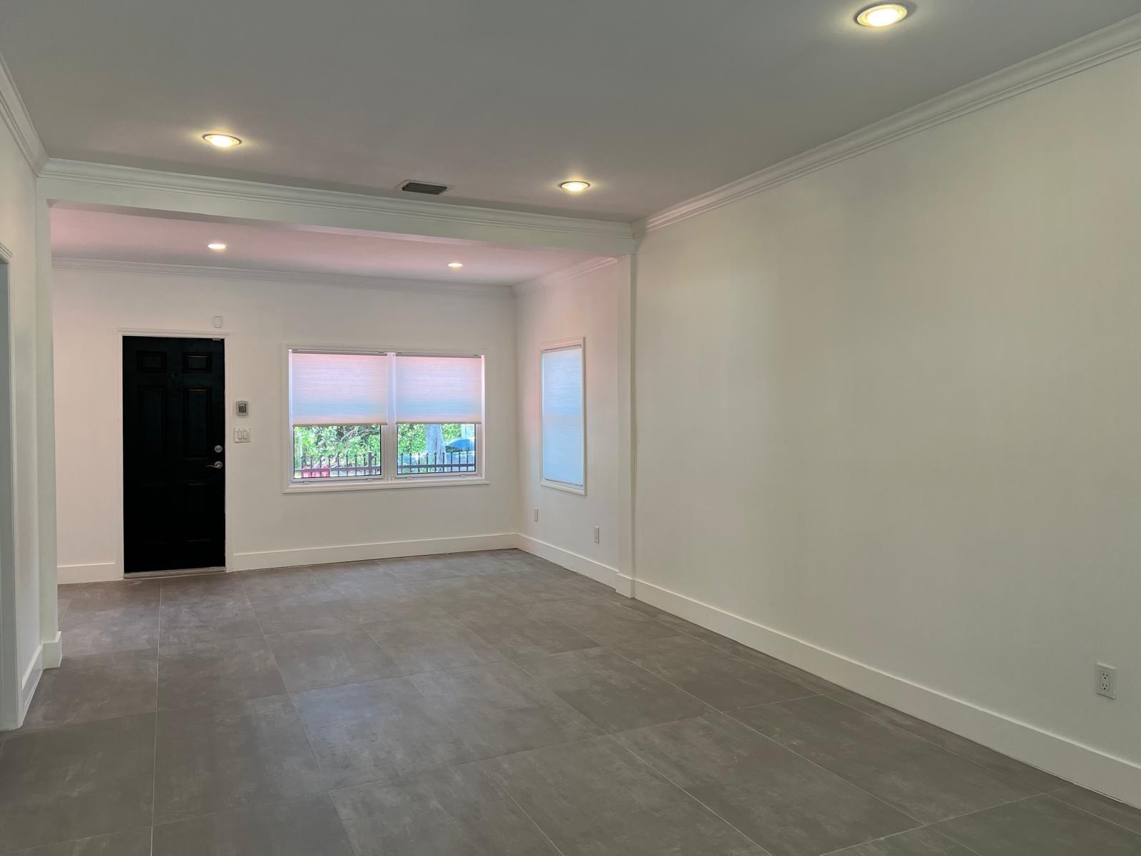 45 NE 50th, Miami FL 33137