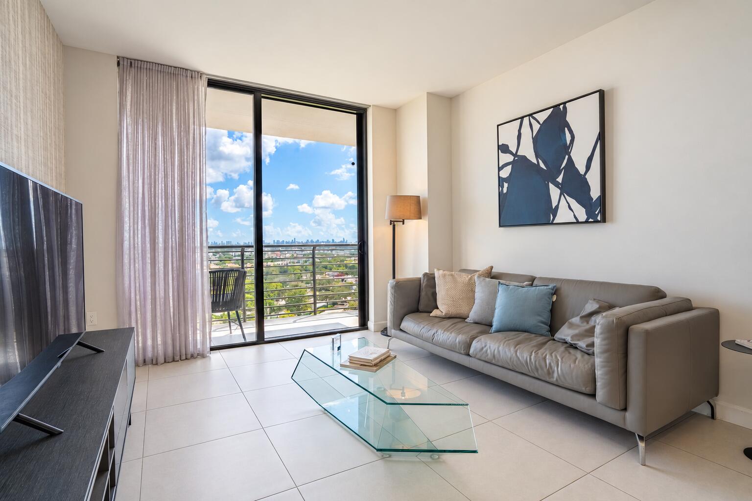 5350 NW 84th #1413, Doral FL 33166