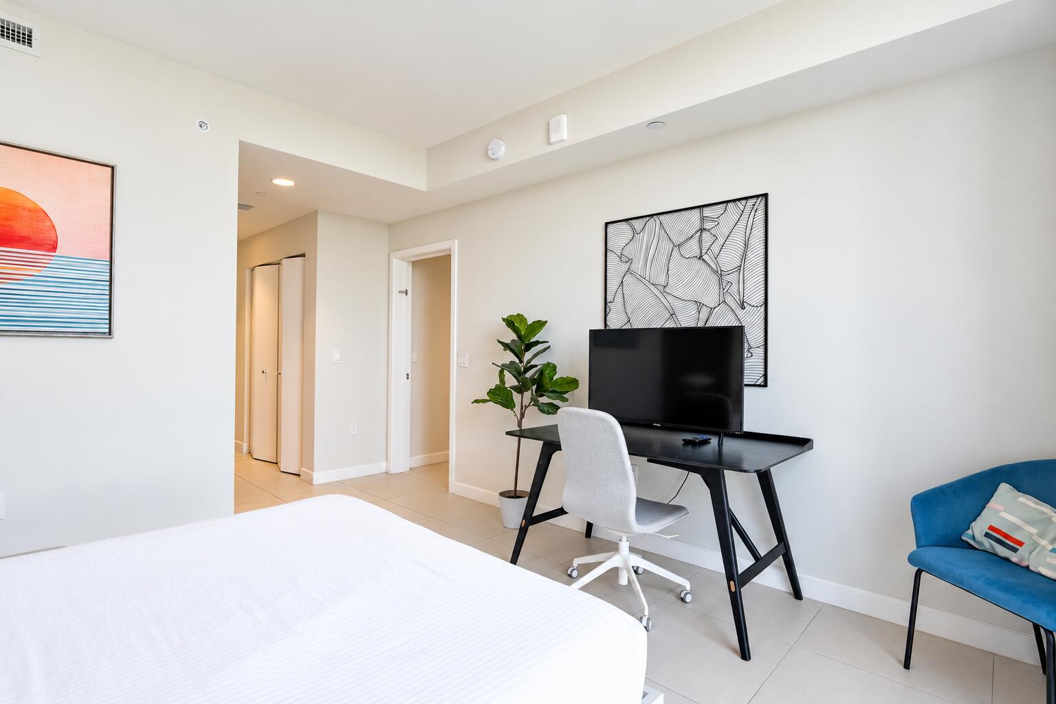 5350 NW 84th #1413, Doral FL 33166