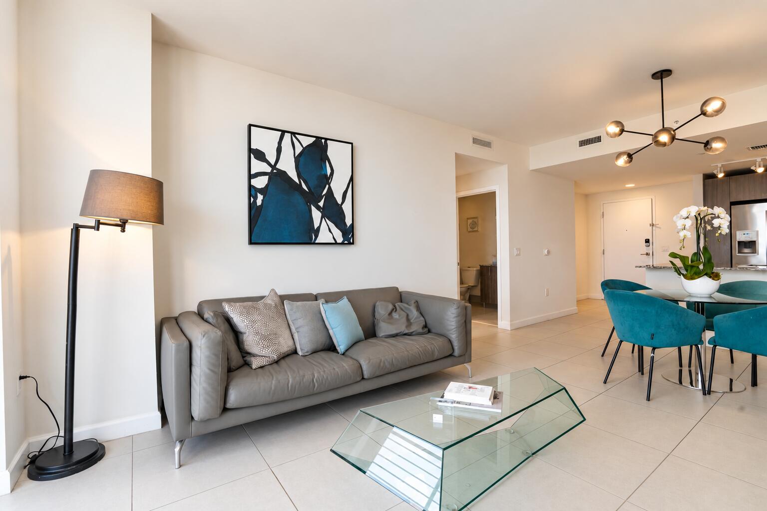5350 NW 84th #1413, Doral FL 33166