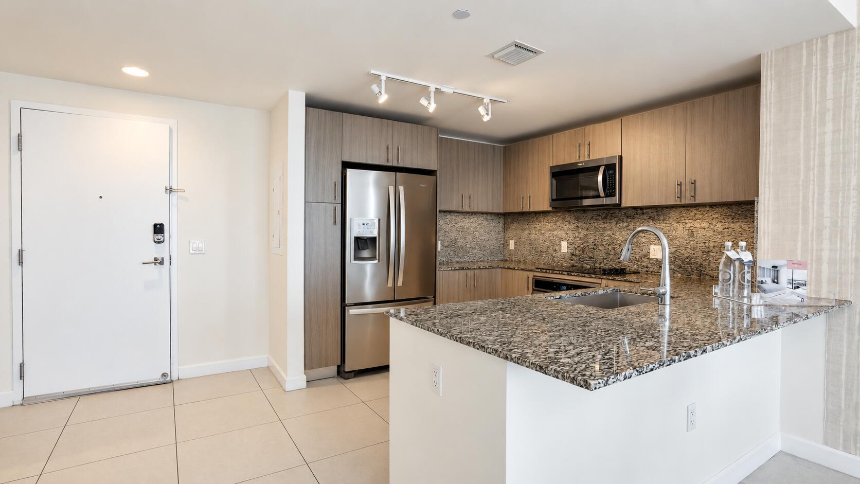 5350 NW 84th #1413, Doral FL 33166