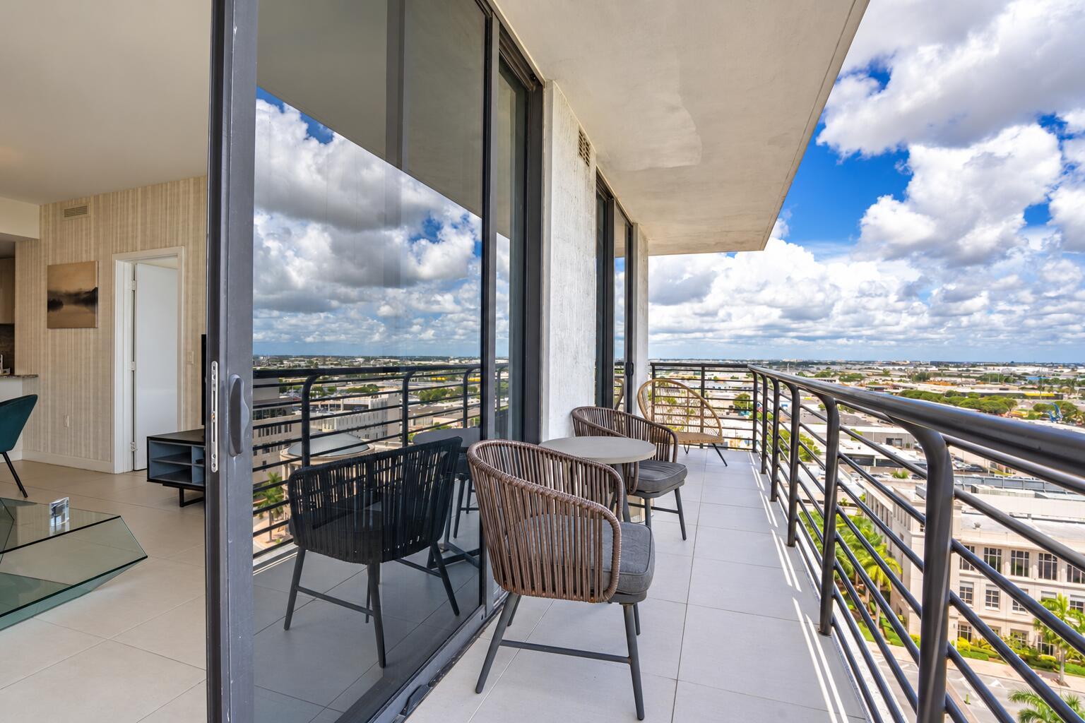 5350 NW 84th #1413, Doral FL 33166