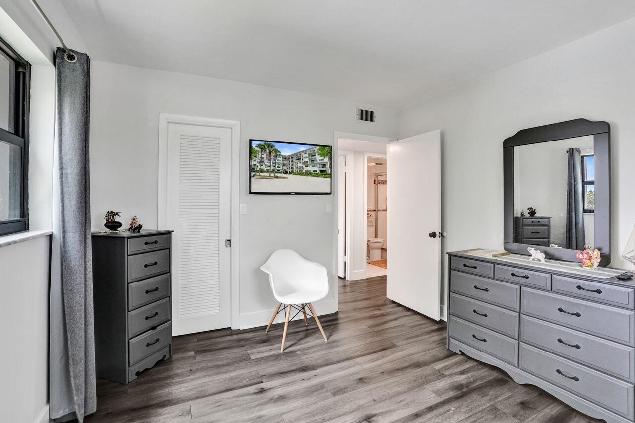 1000 RIVER REACH #321, Fort Lauderdale FL 33315