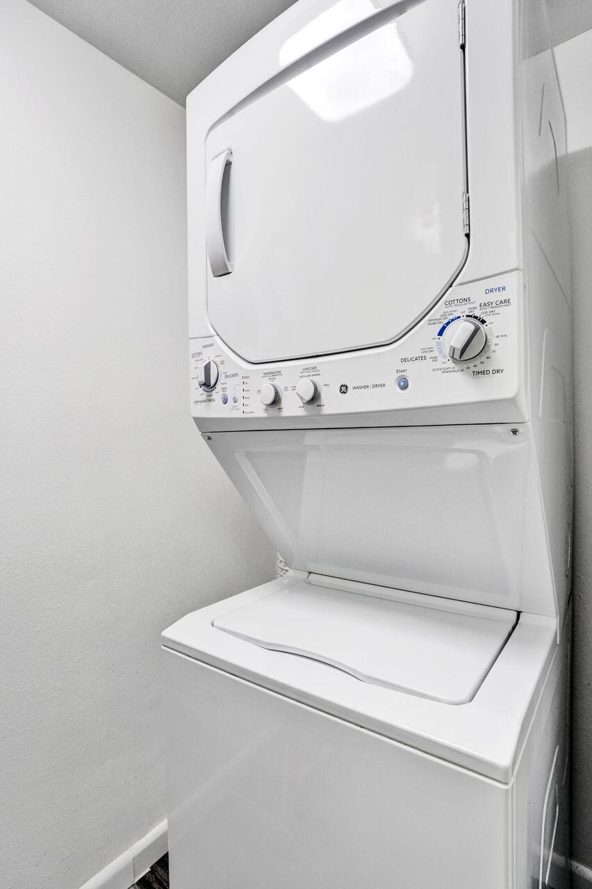 1000 RIVER REACH #321, Fort Lauderdale FL 33315