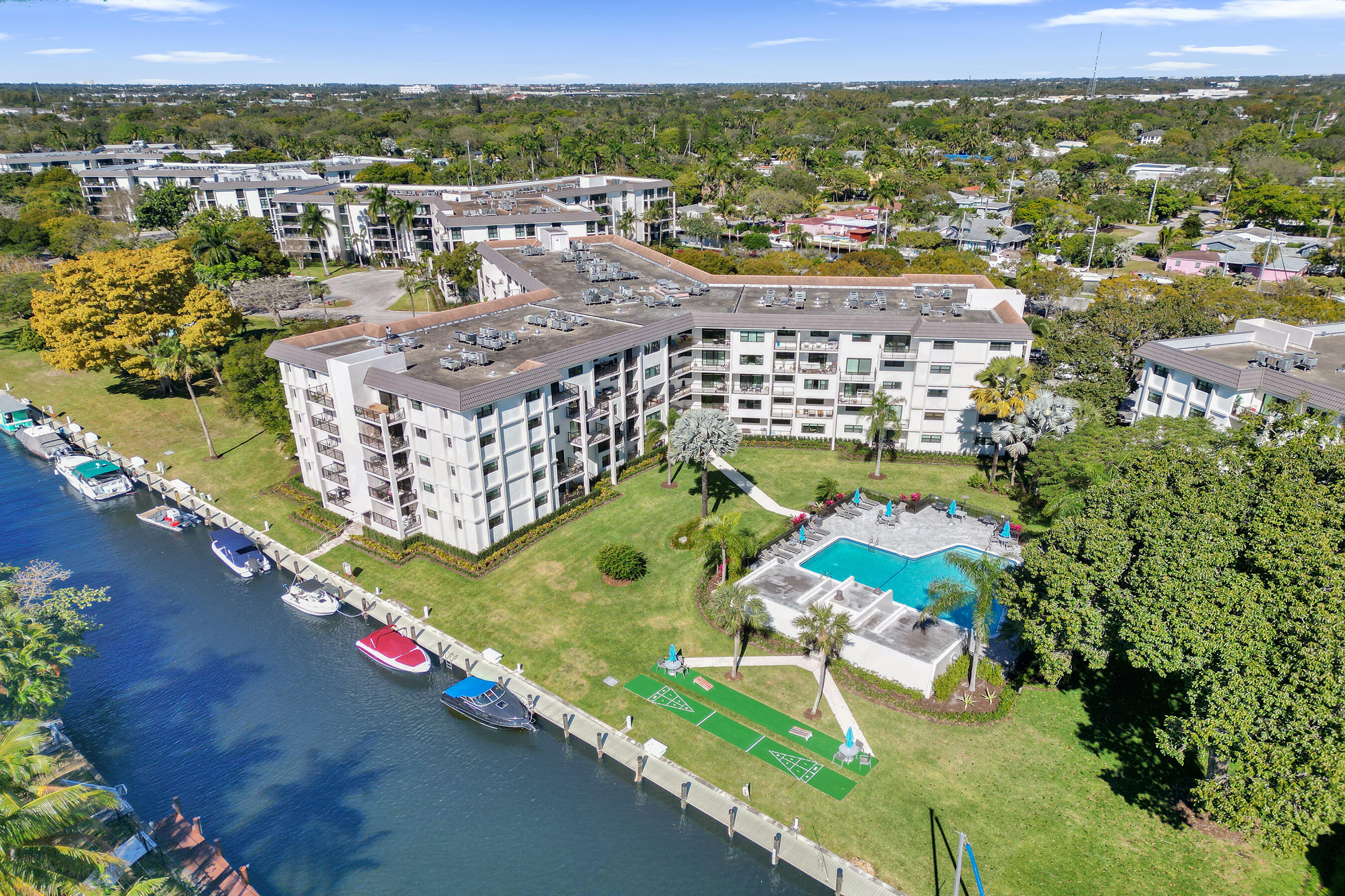 1000 RIVER REACH #321, Fort Lauderdale FL 33315