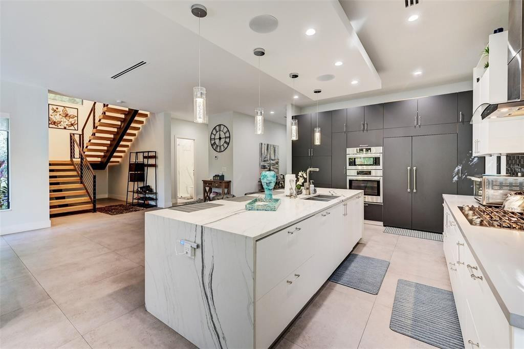 1616 SE 2nd, Fort Lauderdale FL 33301