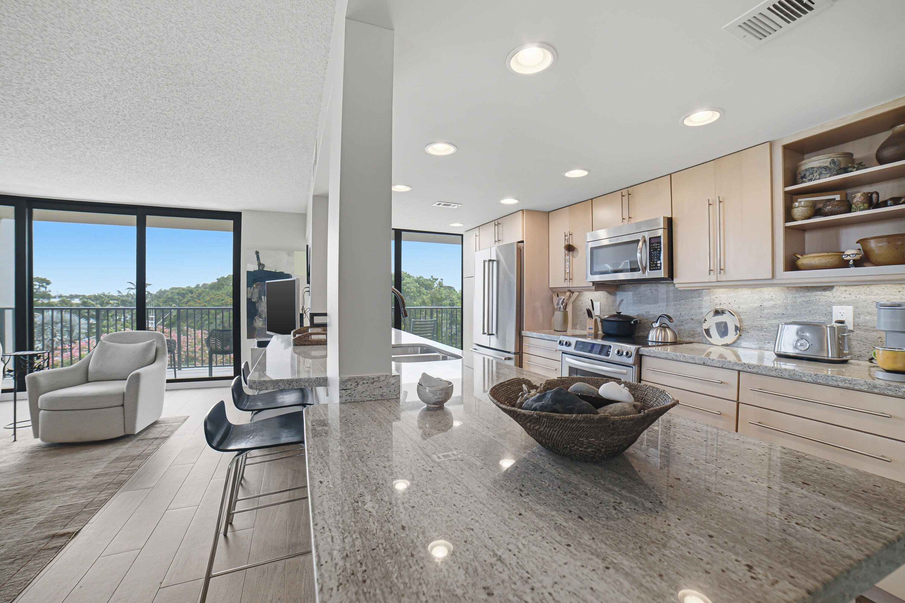 1101 RIVER REACH #410, Fort Lauderdale FL 33315