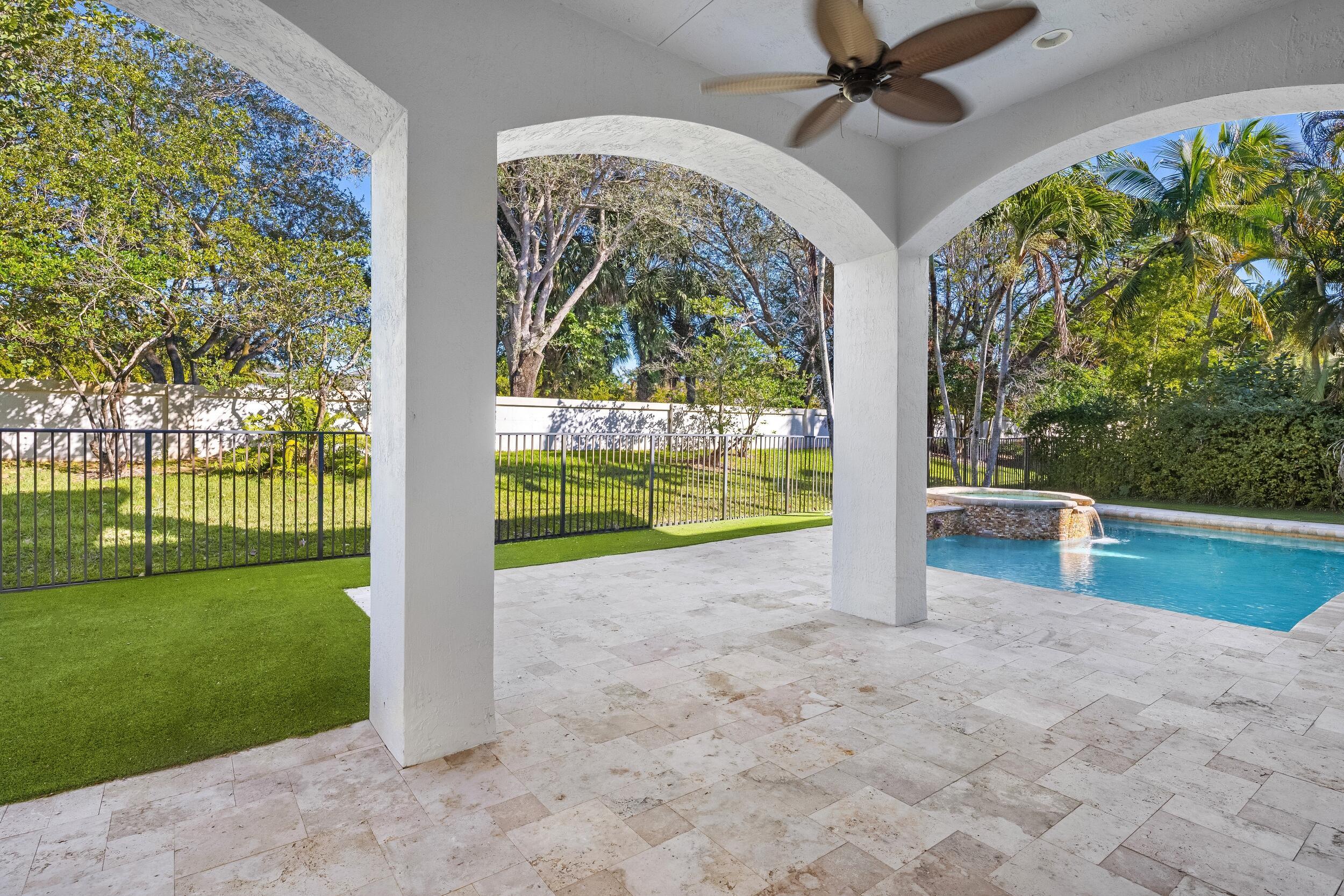 17606 Circle Pond, Boca Raton FL 33496