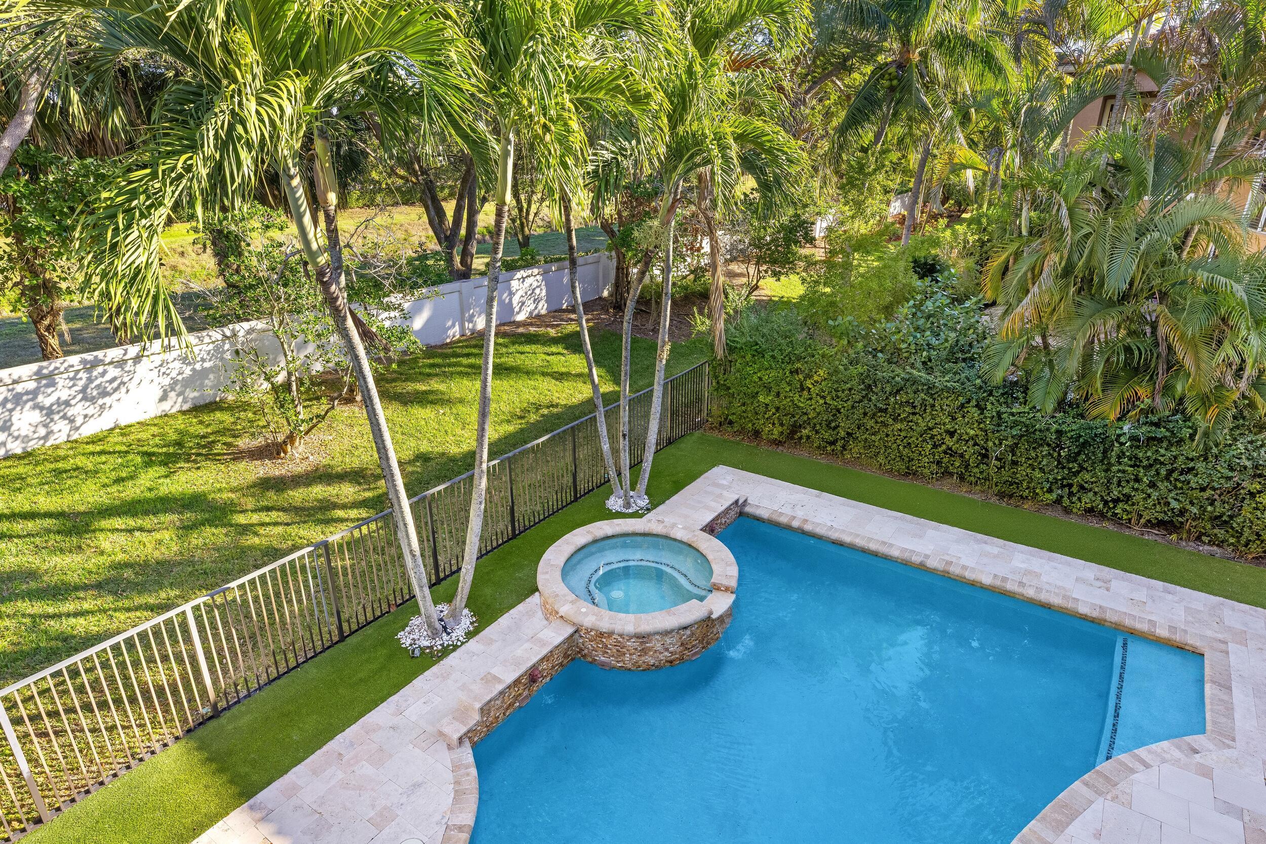 17606 Circle Pond, Boca Raton FL 33496