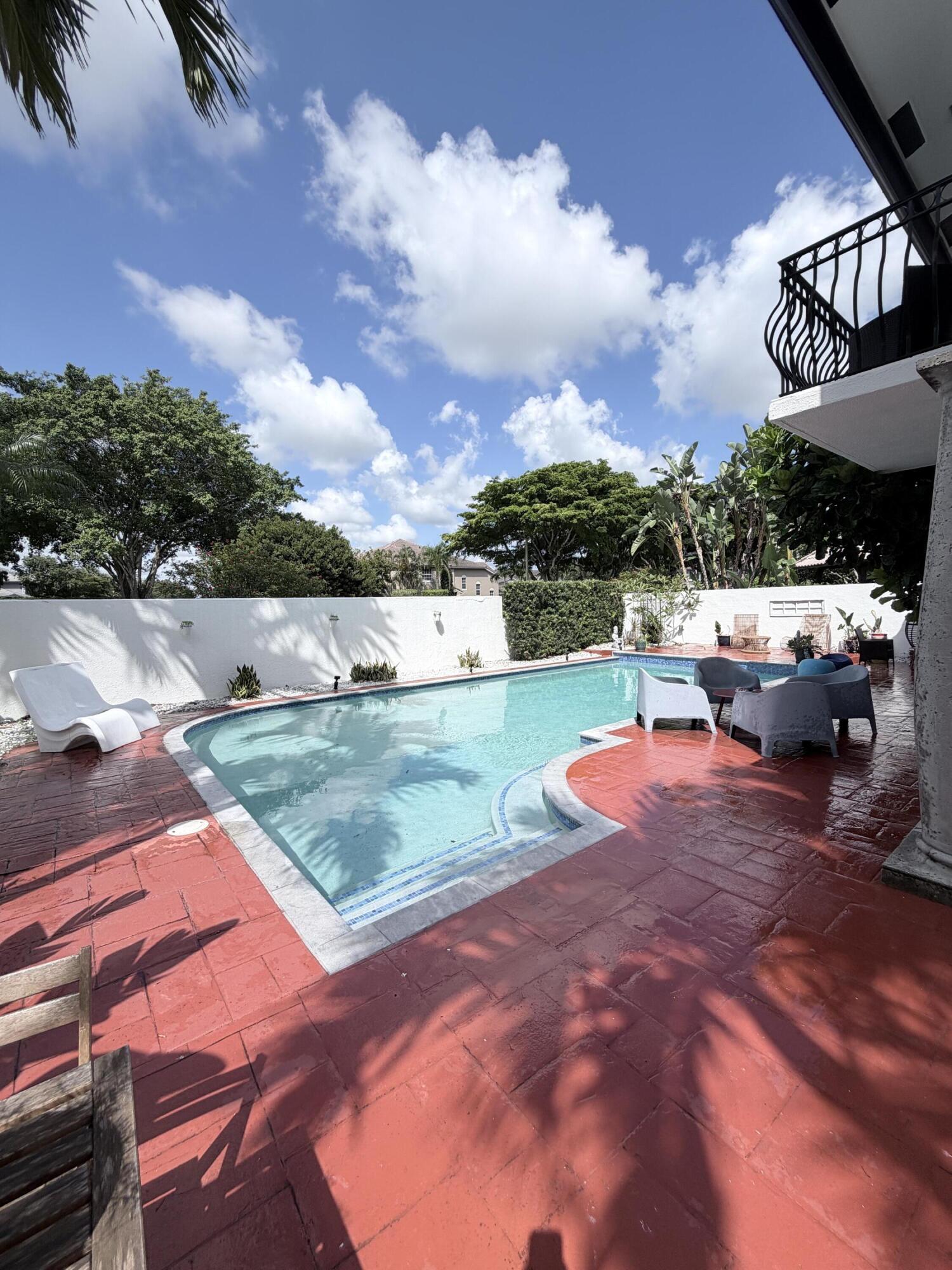 6532 Via Rosa, Boca Raton FL 33433