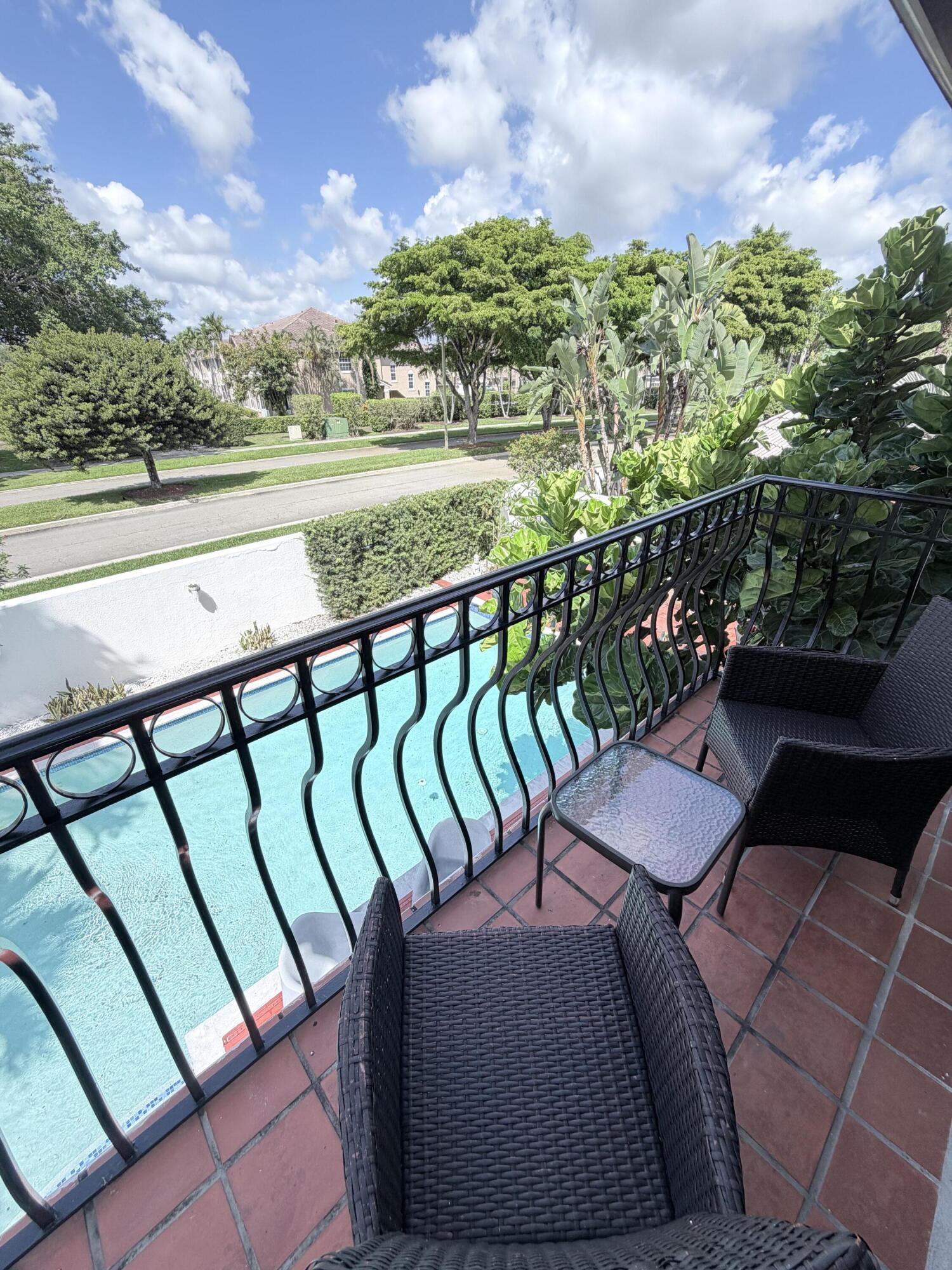 6532 Via Rosa, Boca Raton FL 33433