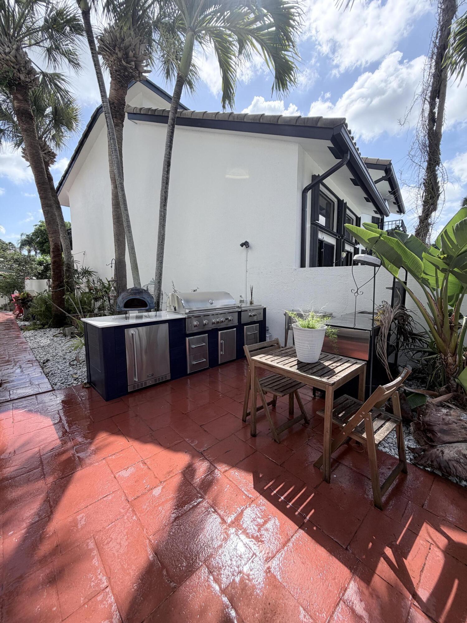 6532 Via Rosa, Boca Raton FL 33433
