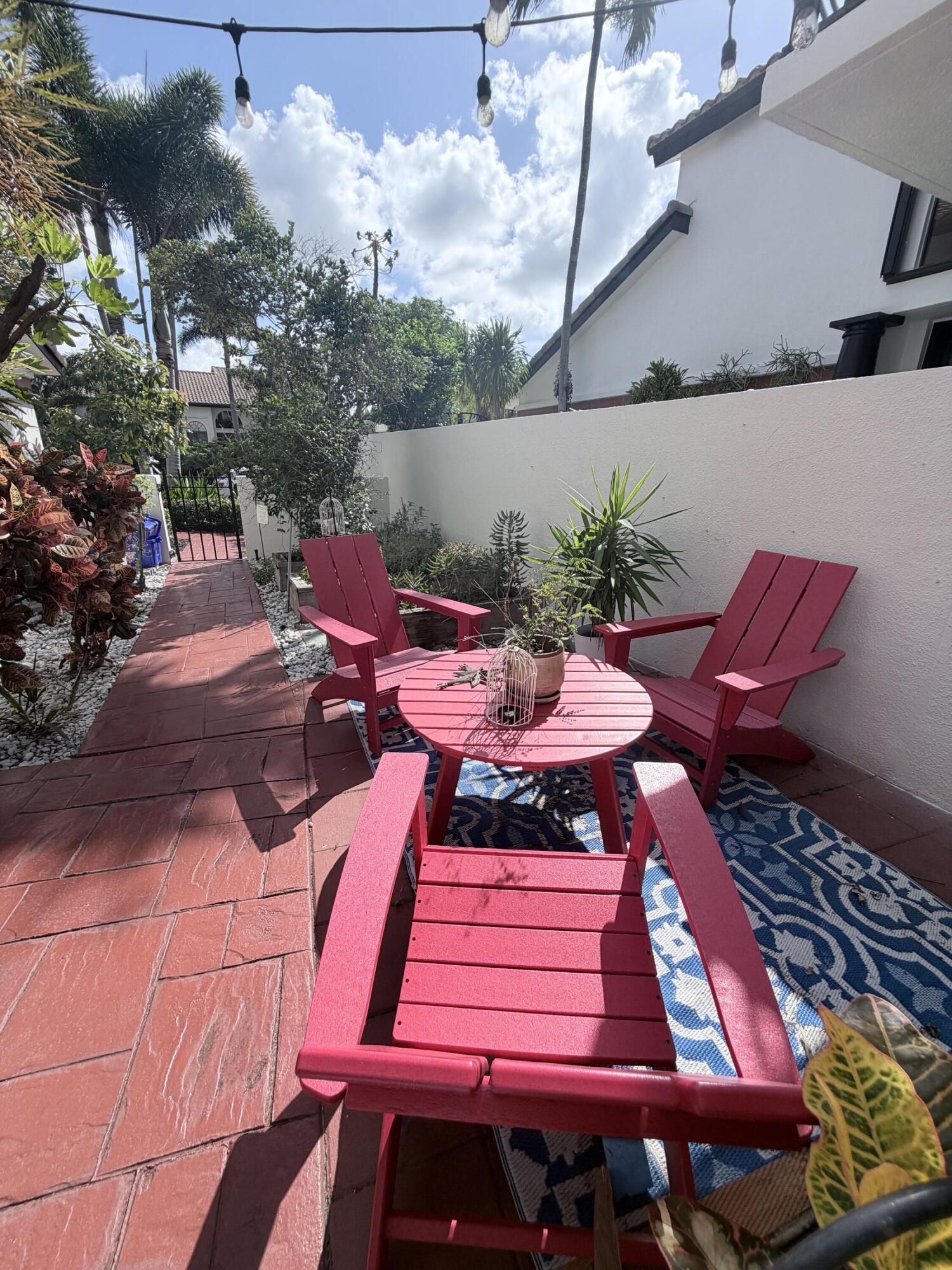 6532 Via Rosa, Boca Raton FL 33433
