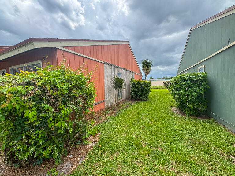 4852 Orleans #D, West Palm Beach FL 33415