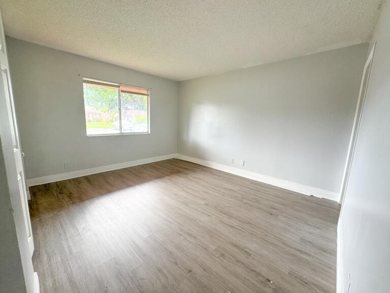 4852 Orleans #D, West Palm Beach FL 33415