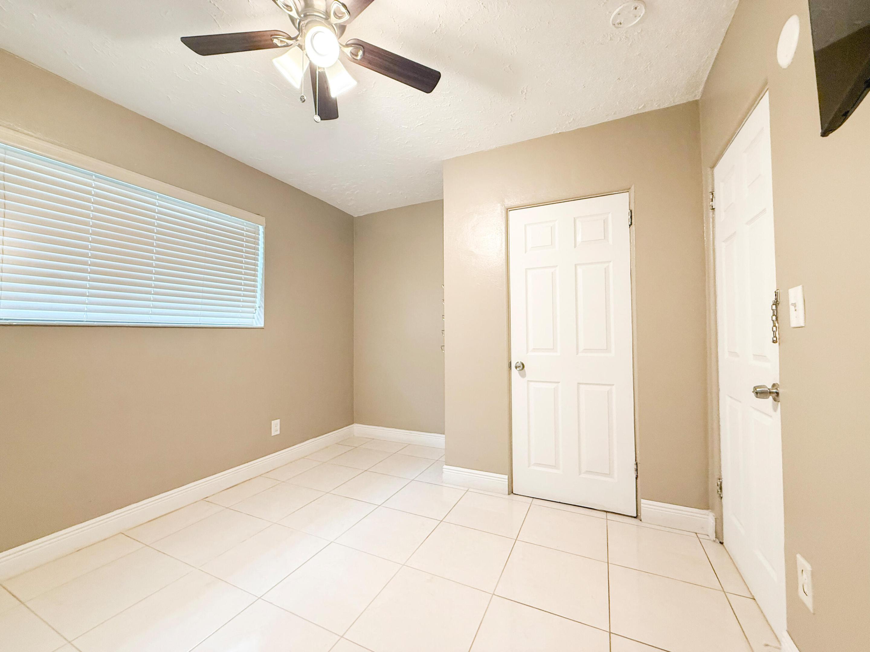 19731 NW 4TH, Miami Gardens FL 33169