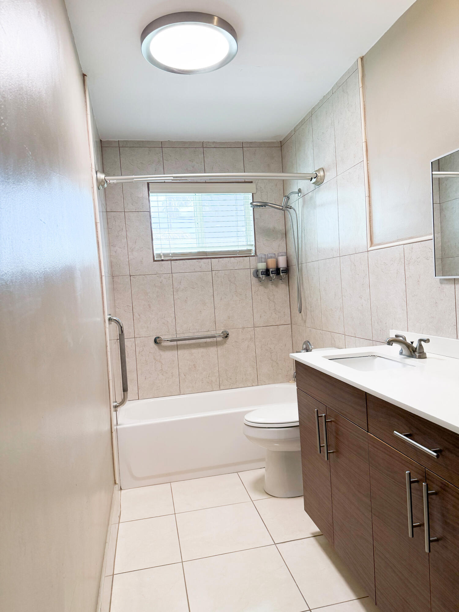 19731 NW 4TH, Miami Gardens FL 33169