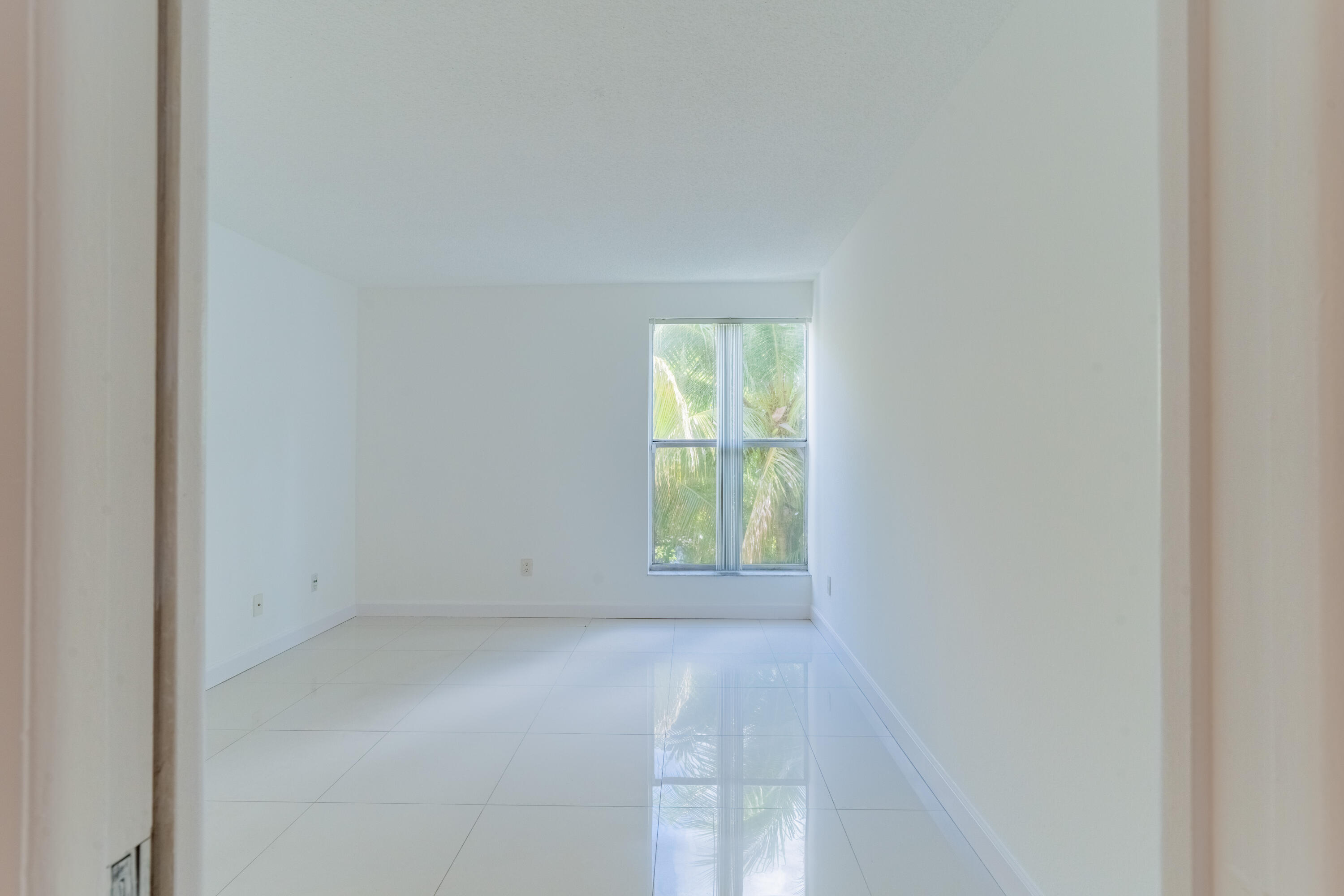 2160 SW 16TH #317, Miami FL 33145