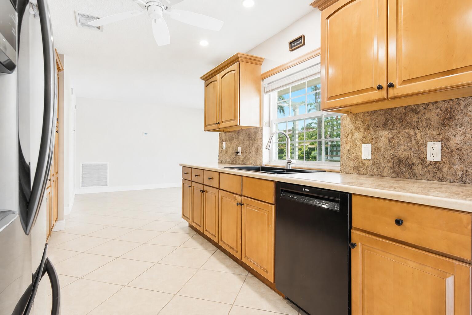 1966 Emilio, West Palm Beach FL 33406