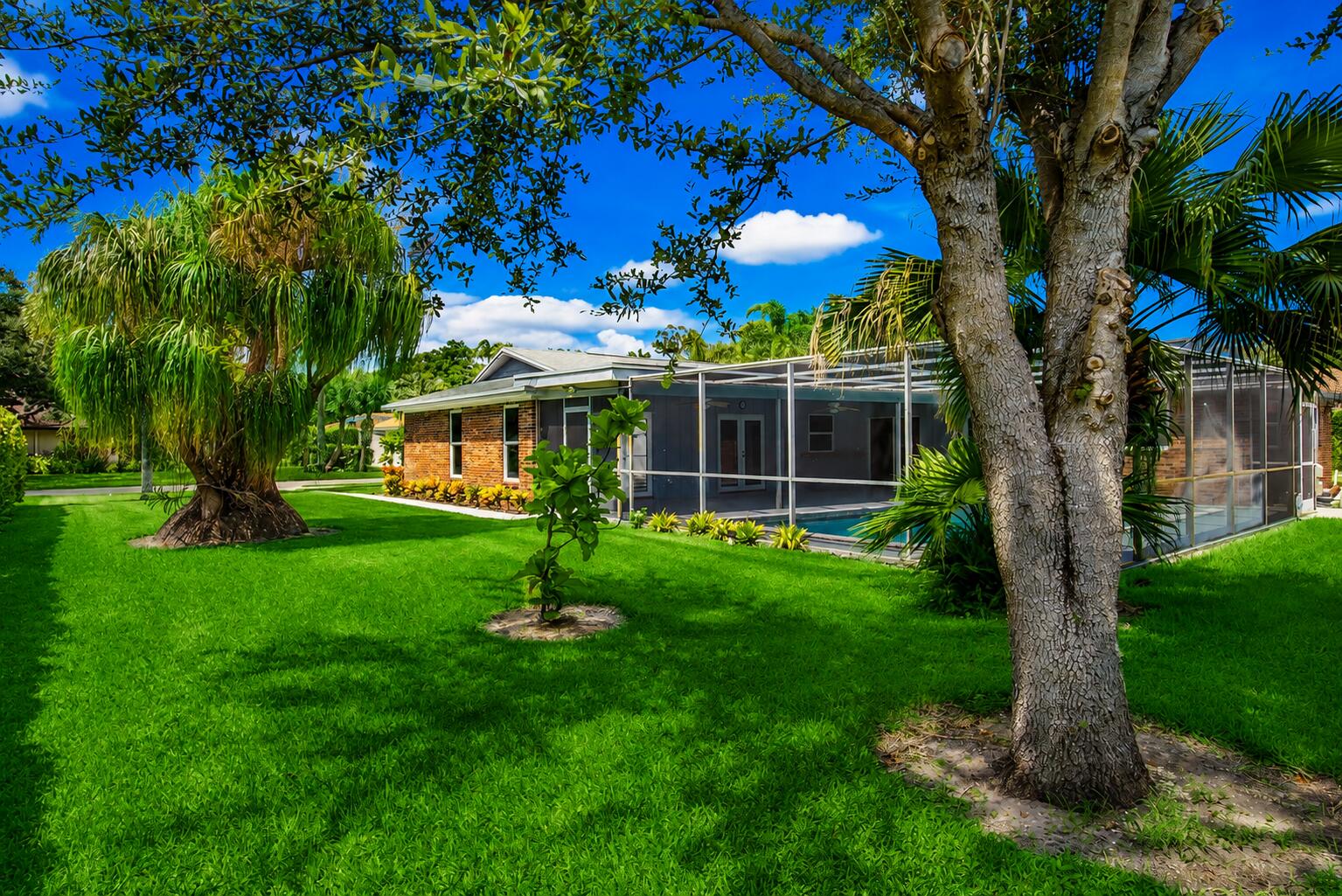 1966 Emilio, West Palm Beach FL 33406